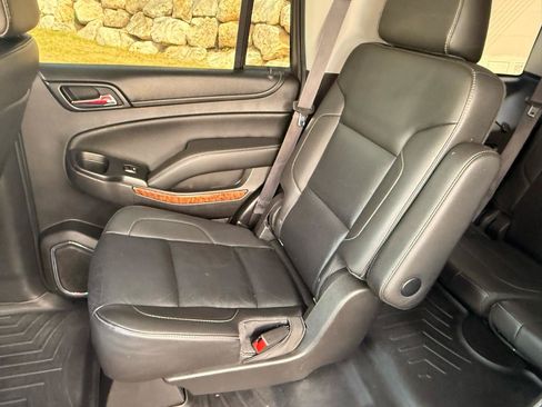 Used 2015 Chevrolet Tahoe LTZ AWD/4WD image 15