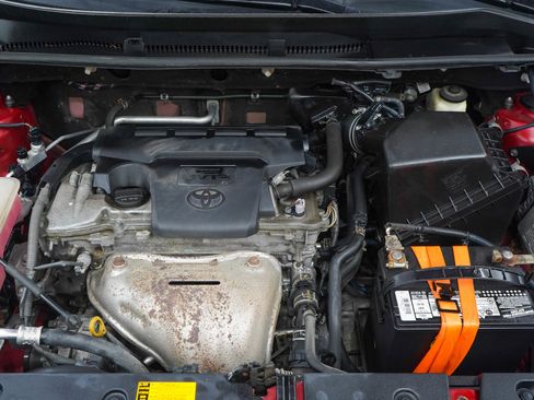 Used 2014 Toyota RAV4 Limited AWD/4WD image 33