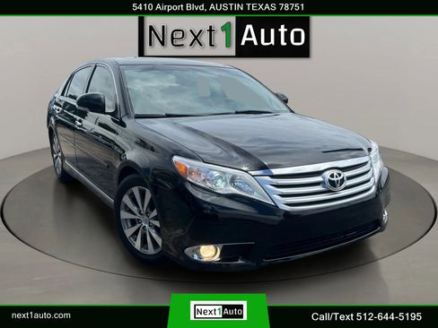 Used 2011 Toyota Avalon Limited FWD image 1