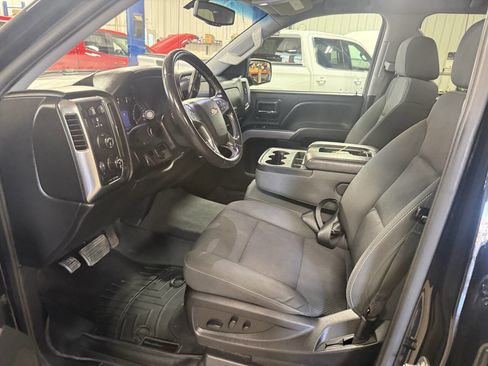 Used 2018 Chevrolet Silverado 1500 LT w/ All Star Edition AWD/4WD image 18