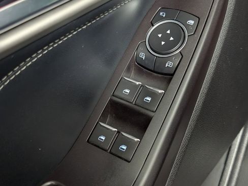 Used 2020 Ford Explorer Limited RWD image 26