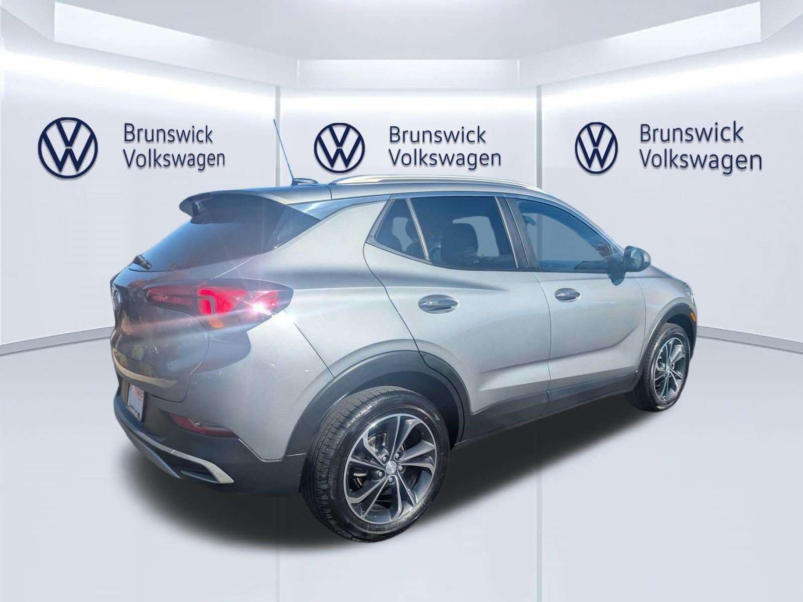 Used 2023 Buick Encore GX Select FWD image 7