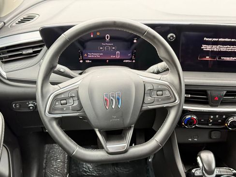 Used 2024 Buick Encore GX Sport Touring image 20
