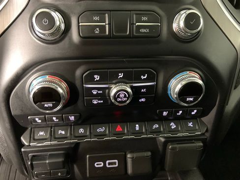 Used 2020 GMC Sierra 1500 Denali w/ Denali Carbonpro Edition image 15