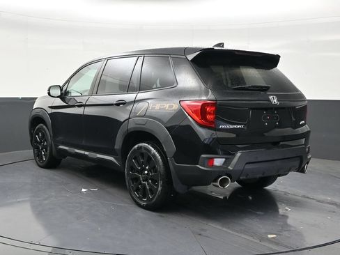 Used 2023 Honda Passport EX-L image 3