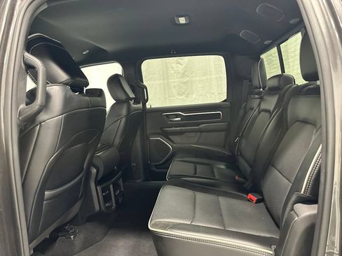 Used 2025 RAM 1500 Laramie AWD/4WD image 43