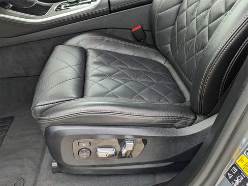 Used 2024 BMW X5 xDrive40i image 22