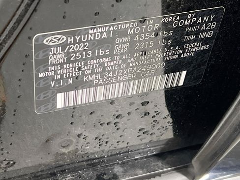 Used 2023 Hyundai Sonata Limited image 32