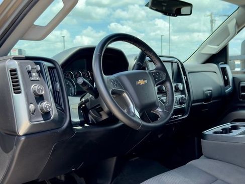Used 2015 Chevrolet Silverado 2500 LT w/ LT Convenience Package AWD/4WD image 23