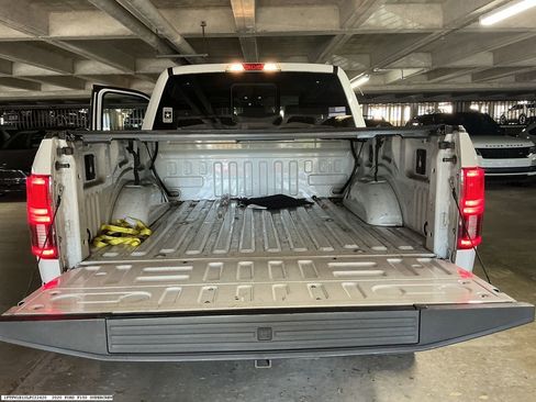 Used 2020 Ford F150 Lariat image 16