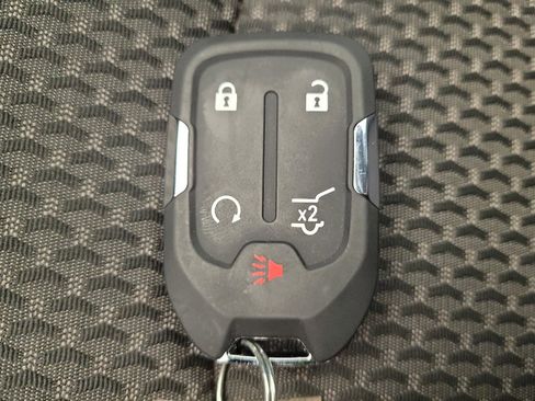 Used 2023 GMC Terrain SLE w/ Driver Convenience Package AWD/4WD image 32