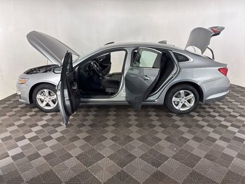 Used 2024 Chevrolet Malibu LT FWD image 9