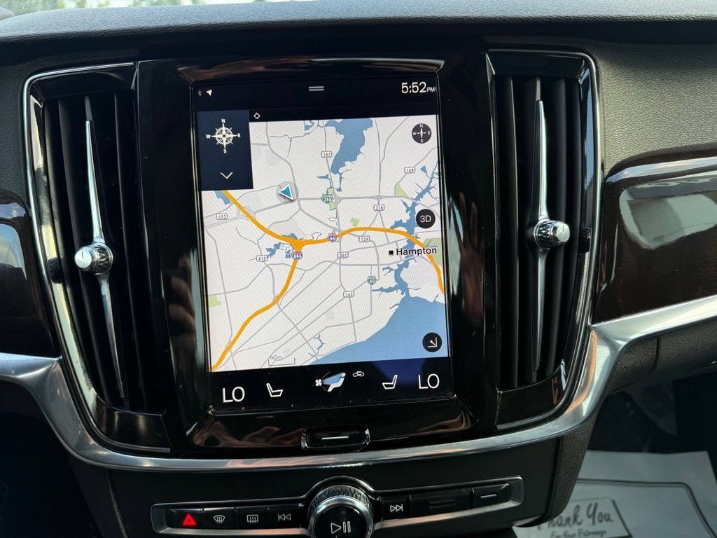 Used 2018 Volvo S90 T5 Momentum w/ Convenience Package AWD/4WD image 9