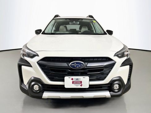 Used 2024 Subaru Outback Limited AWD/4WD image 3