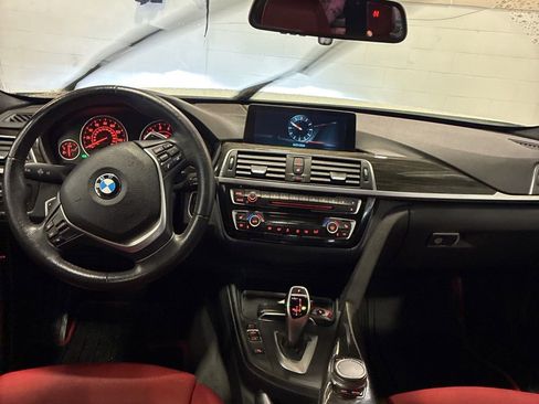 Used 2017 BMW 330i Sedan RWD image 10