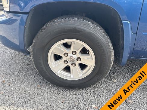 Used 2010 Dodge Dakota ST image 9