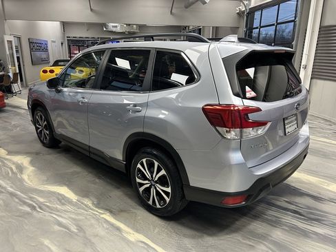 Used 2019 Subaru Forester Limited image 33
