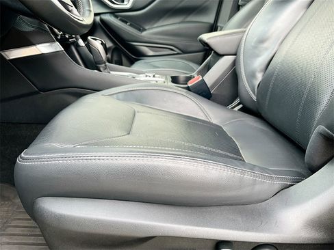 Used 2021 Subaru Forester Touring image 19