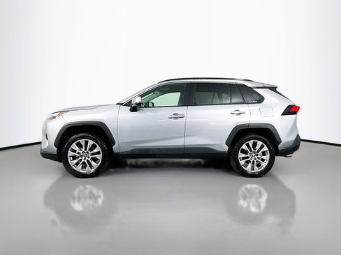 Certified 2025 Toyota RAV4 XLE Premium AWD/4WD image 4