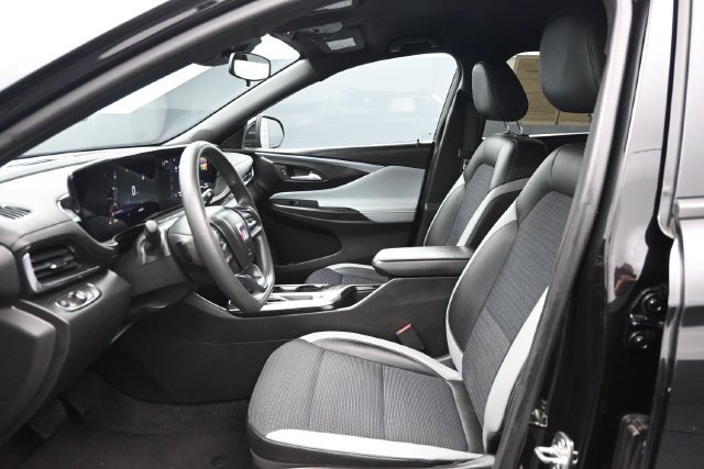 Used 2024 Buick Envista Preferred FWD image 6