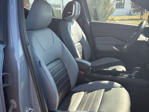 Used 2021 Nissan Kicks SR w/ SR Premium Package FWD image 26