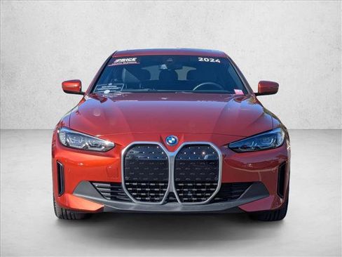 Certified 2024 BMW i4 eDrive35 w/ Convenience Package image 2