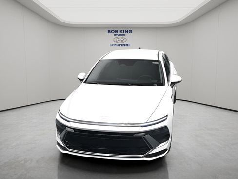 New 2026 Hyundai Sonata SE FWD image 18