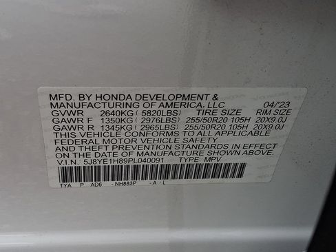 Used 2023 Acura MDX w/ Advance Package AWD/4WD image 26