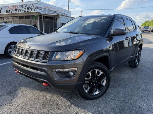 Used 2018 Jeep Compass Trailhawk w/ Navigation Group image 3