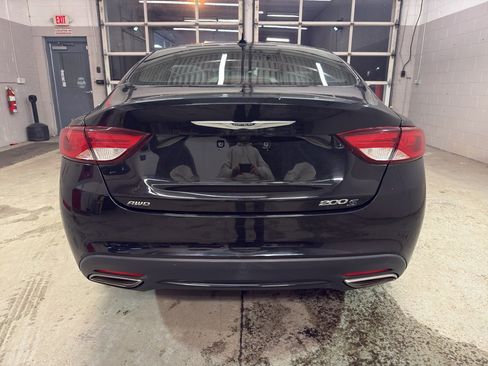 Used 2015 Chrysler 200 S w/ Navigation & Sound Group I image 5