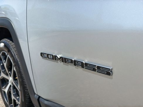 Used 2024 Jeep Compass Limited AWD/4WD image 14