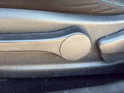 Used 2018 Nissan Sentra SR image 11