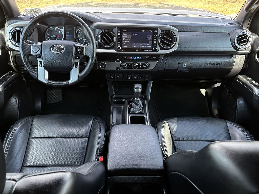 Used 2020 Toyota Tacoma Limited RWD image 11