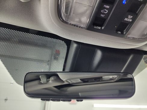 Used 2019 Honda Odyssey Elite image 58