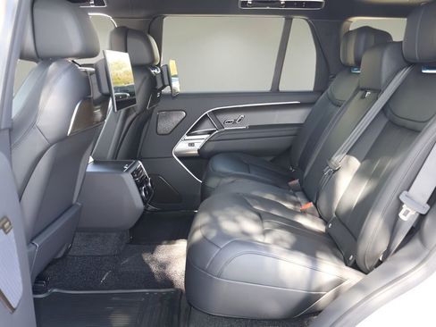 New 2026 Land Rover Range Rover Long Wheelbase Autobiography AWD/4WD image 13