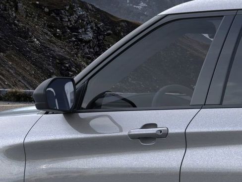 New 2025 Ford Explorer Active image 20