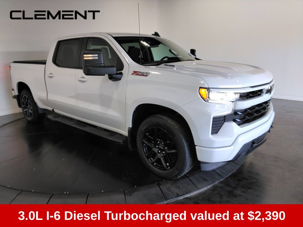 Used 2024 Chevrolet Silverado 1500 RST w/ Z71 Off-Road Package AWD/4WD image 3