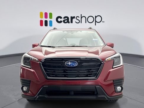Used 2024 Subaru Forester Premium AWD/4WD image 8