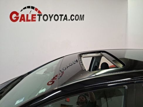Used 2016 Honda Fit EX image 7
