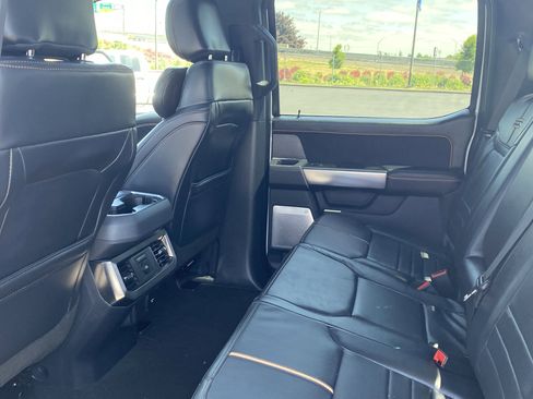 Certified 2024 Ford F450 Platinum w/ FX4 Off-Road Package image 11