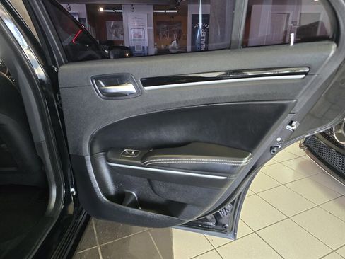 Used 2021 Chrysler 300 S image 14