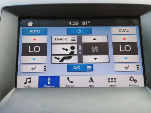 Used 2018 Ford Edge SEL w/ Equipment Group 201A FWD image 38