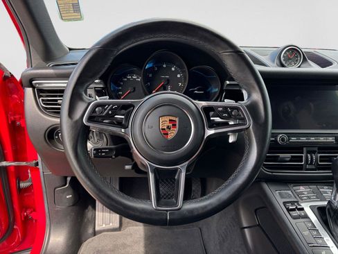 Used 2019 Porsche Macan AWD/4WD image 11