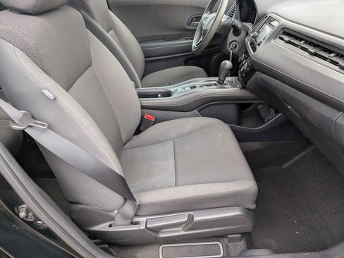 Used 2020 Honda HR-V LX image 19