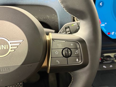 Used 2025 MINI Cooper Countryman S image 21