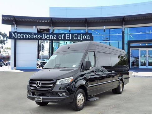 New 2025 Mercedes-Benz Sprinter 3500 image 1