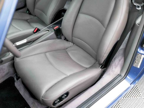 Used 1997 Porsche 911 Carrera RWD image 39