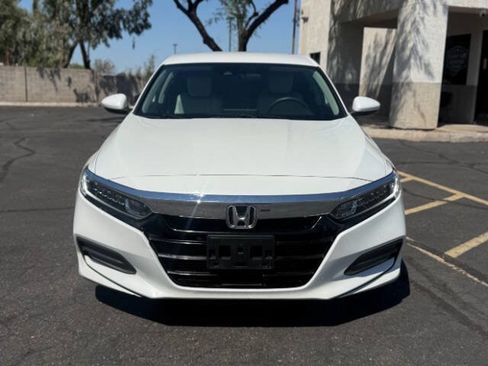 Used 2018 Honda Accord LX image 8
