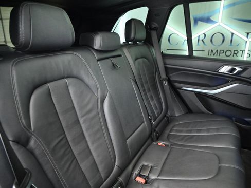 Used 2020 BMW X5 M50i w/ Premium Package AWD/4WD image 40