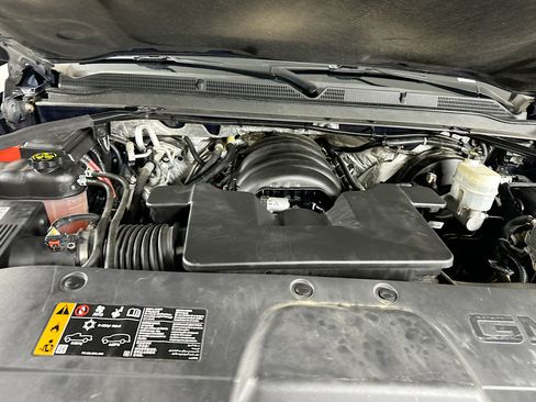 Used 2018 GMC Yukon Denali w/ Open Road Package AWD/4WD image 36